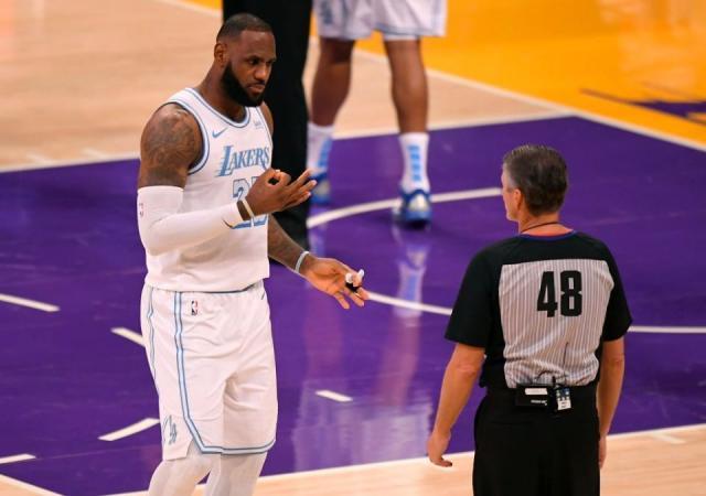 Kaiyun Sports-疫情下的NBA：球员见到同一名裁判的频率更高了？